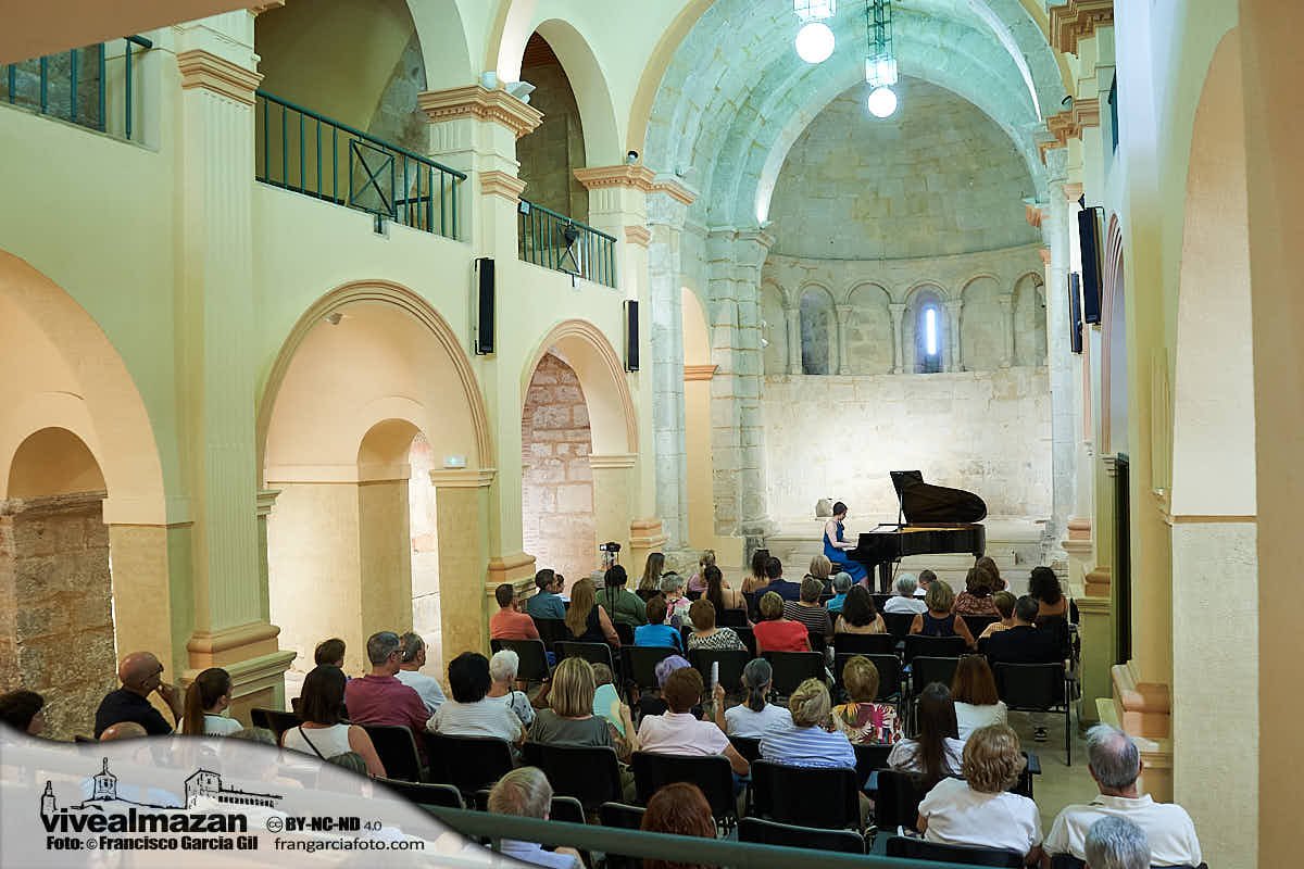 Academia Andrey Yaroshinsky en Almazan