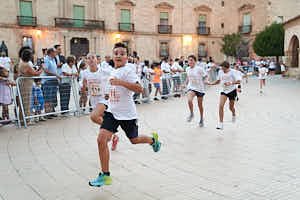 260822210111_FGF2174