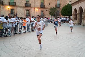 260822210114_FGF2177
