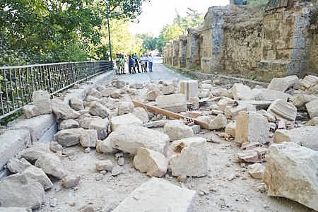 Derrumbe de un palacio histórico