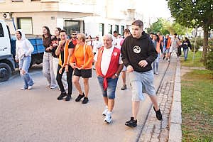 260903091019_FGF6165