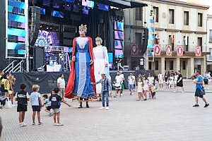260903201403_FGF7220