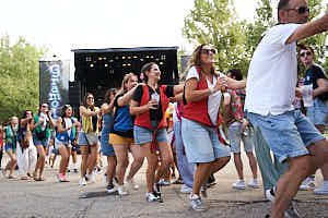260907184654_FGF1816