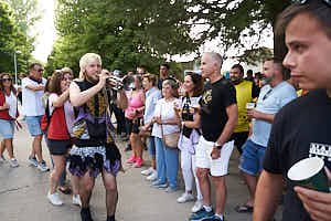 260907184756_FGF1825