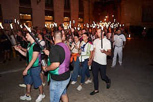 260908011401_FGF5144