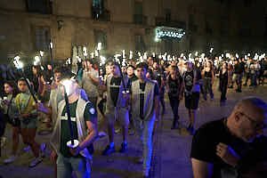 260908011823_FGF5172