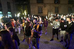 260908011838_FGF5176