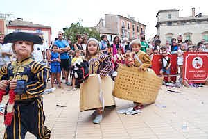 260904202357_FGF8103